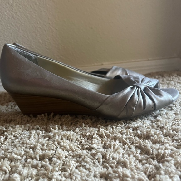 Formal open toe flats - Picture 2 of 3